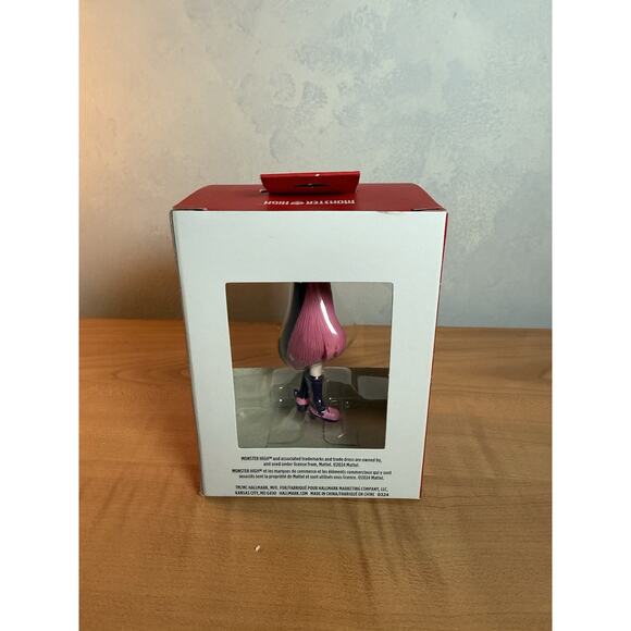 Hallmark Draculaura Monster High Christmas Ornament 2023 NIB - Picture 3 of 6